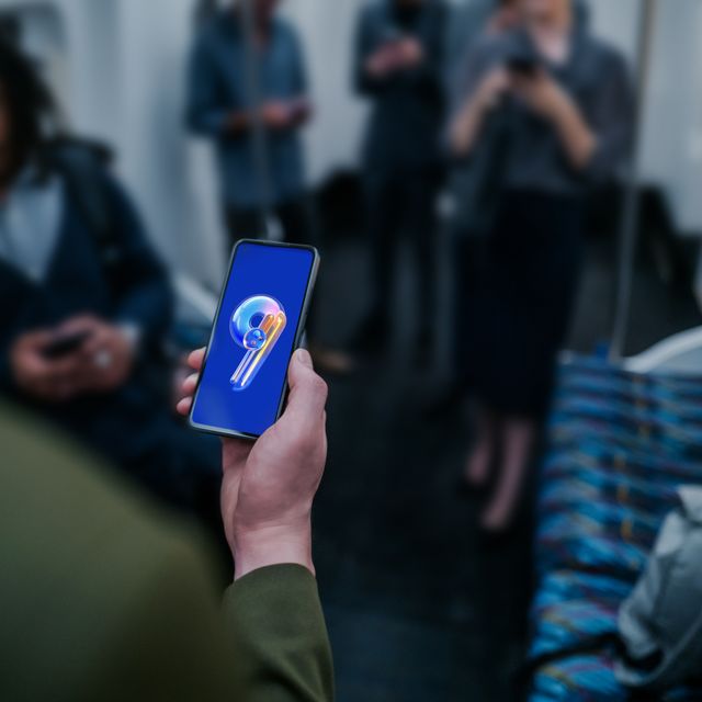 Asus Zenfone9 Commercial Kv Stills 116